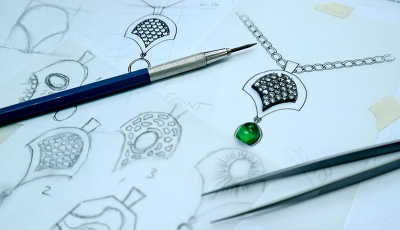 Experience the craft of the Jewellery Designer