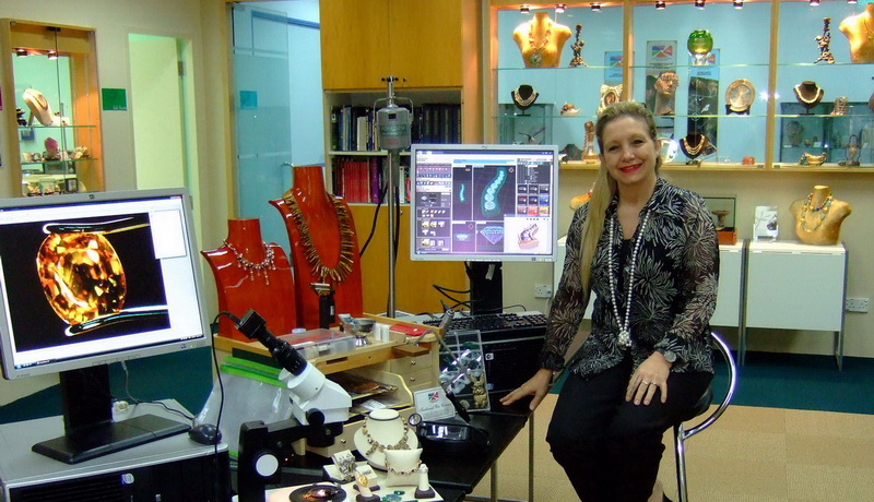 Join Singapore's Only Specialized Jewellery school for Professionals and Artists