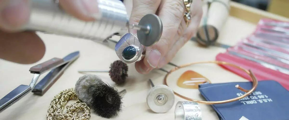 How do they make these things?