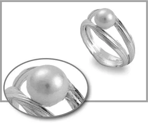 8. Pearl-set Ring Design