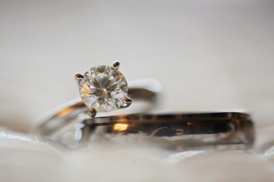 Natural vs Synthetic Diamonds: Understanding their differences 